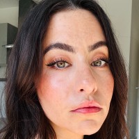 carlota headshot